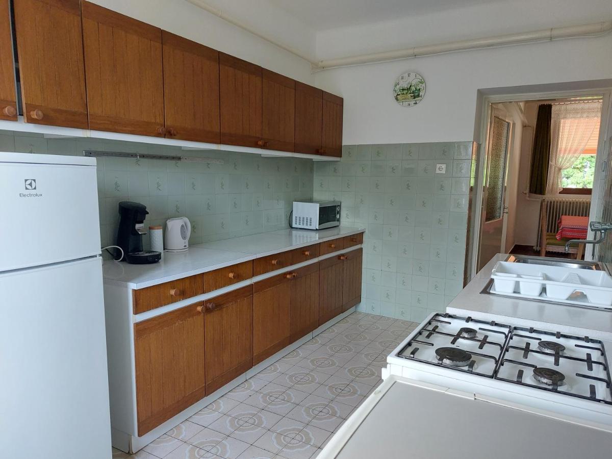 Barbara Apartmanhaz Кестхей Экстерьер фото