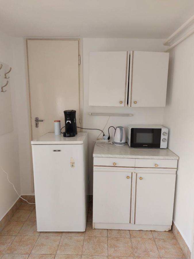 Barbara Apartmanhaz Кестхей Экстерьер фото
